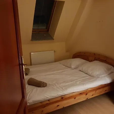 Pokoje Nowotarska *